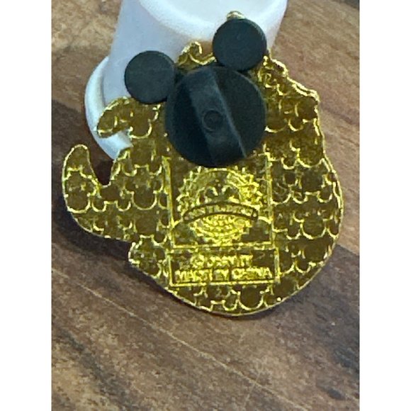 Disney Pin Hidden Mickey Trading Pin Authentic Lion King Pumbaa Warthog Head - Picture 2 of 4